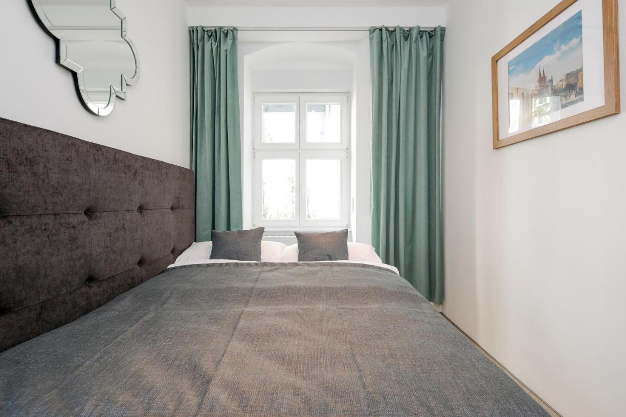 4 Personen Altbau Nahe Kurfuerstendamm - Macbeth برلين المظهر الخارجي الصورة
